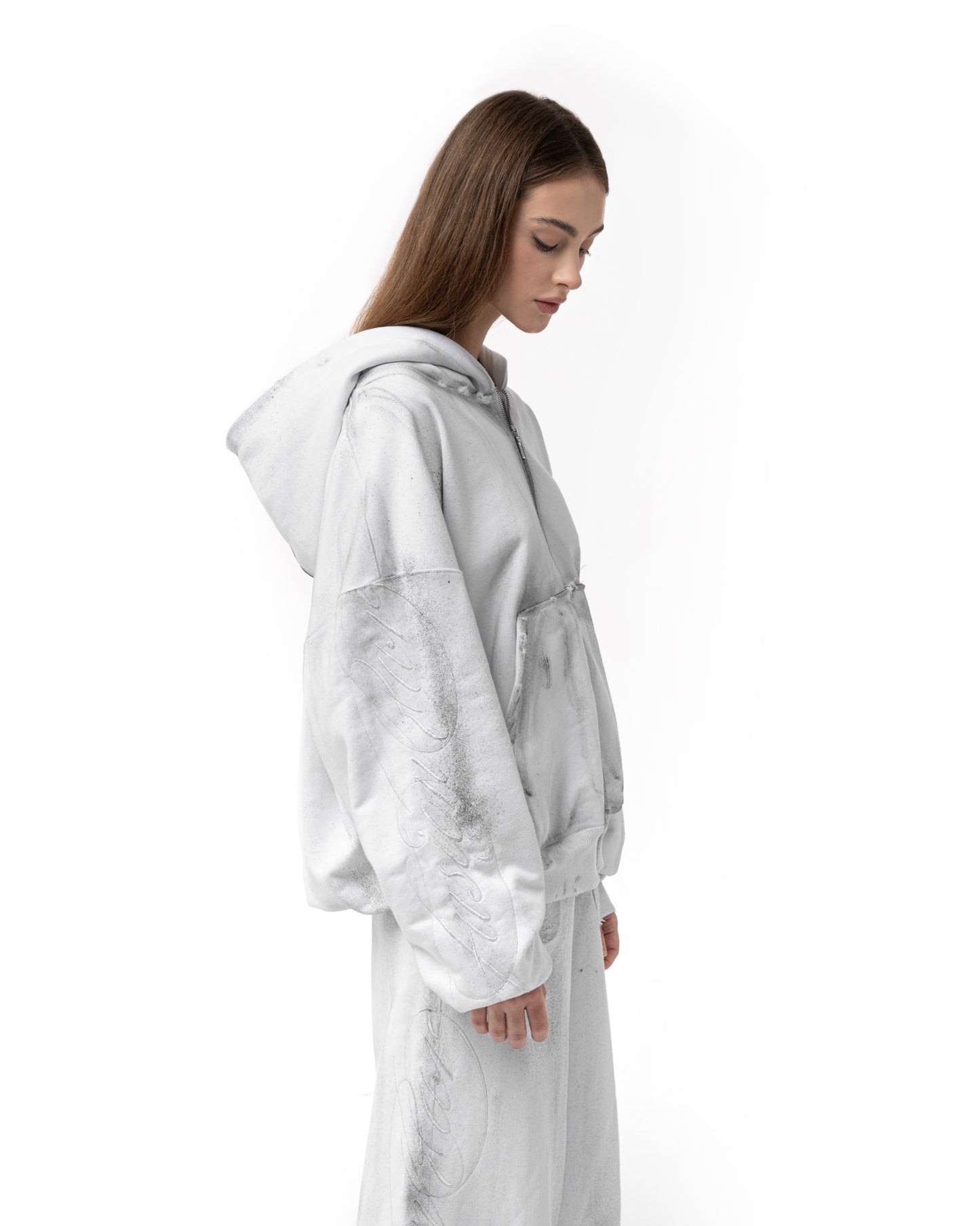 FUSION WHITENESS 2.0 ZIP HOODIE